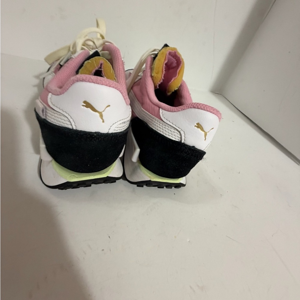 Puma Athletic Sneakers - White, Pink, Black size 5.5 - Picture 5 of 6